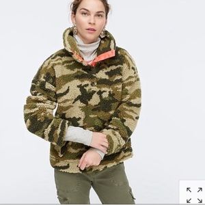 J. Crew Womens Green Camo Sherpa Vintage Fleece Pullover Sweatshirt  XS